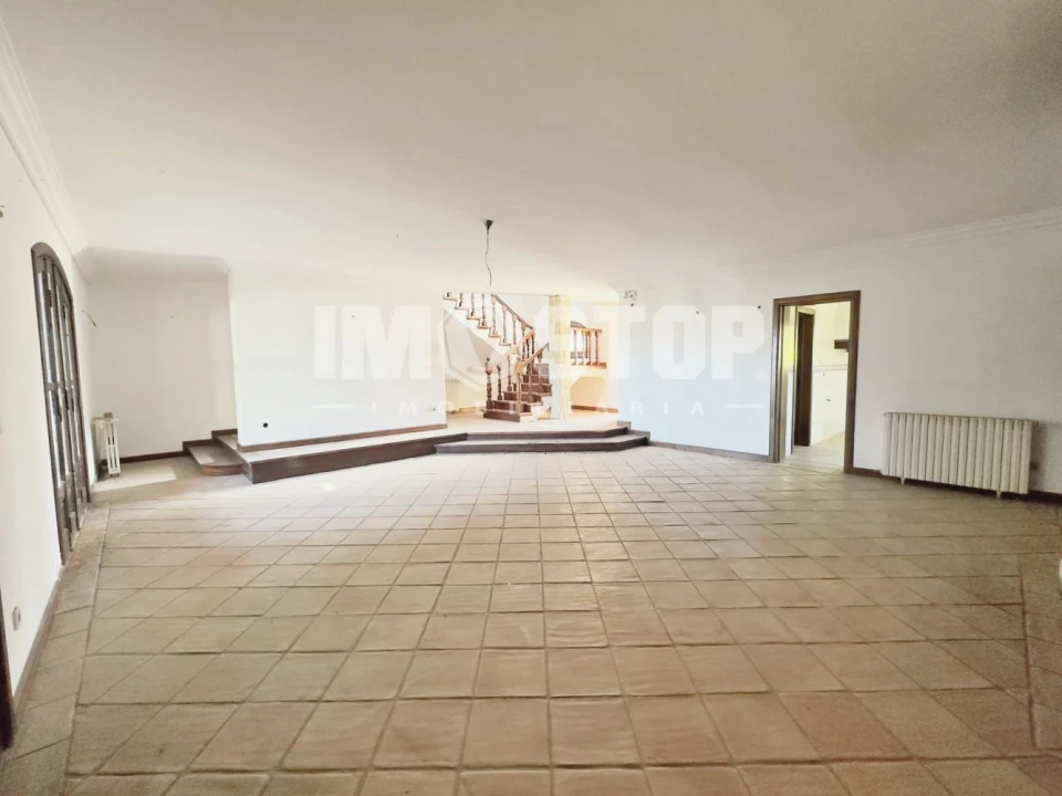 Moradia T5 para Venda em Sangalhos Foto 12