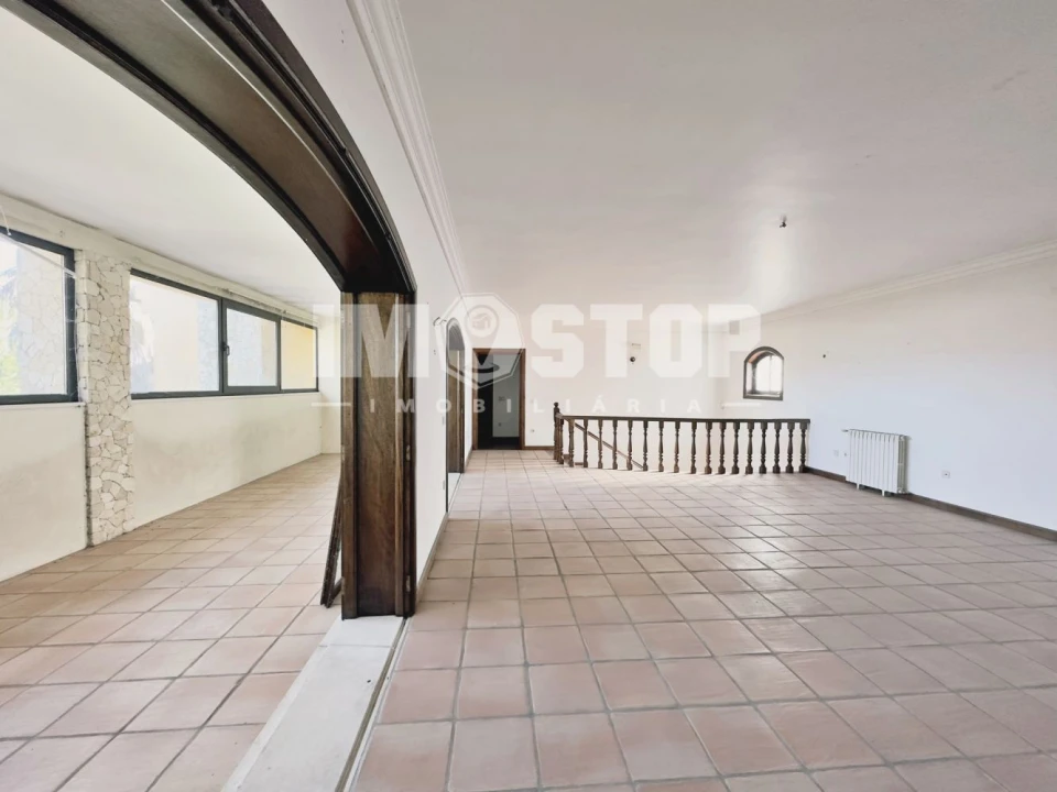 Moradia T5 para Venda em Sangalhos Foto 6