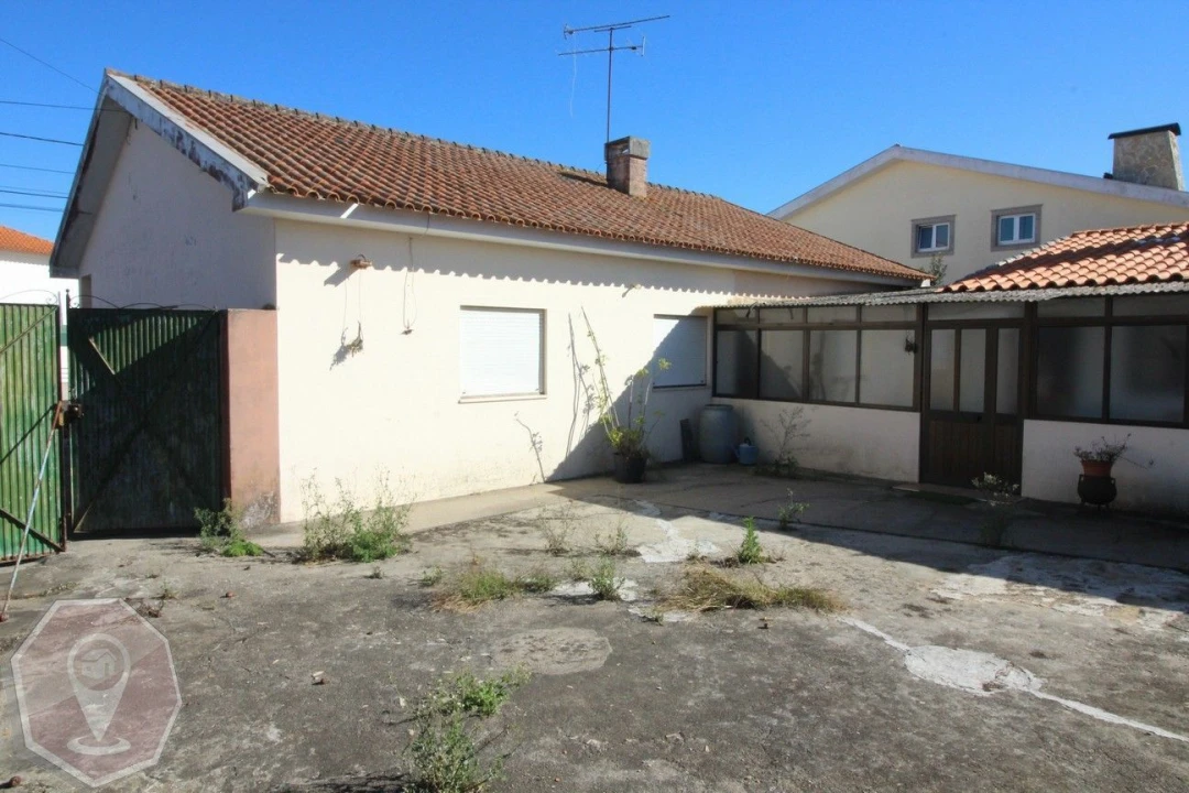 Moradia T5 para Venda em Esgueira Foto 4