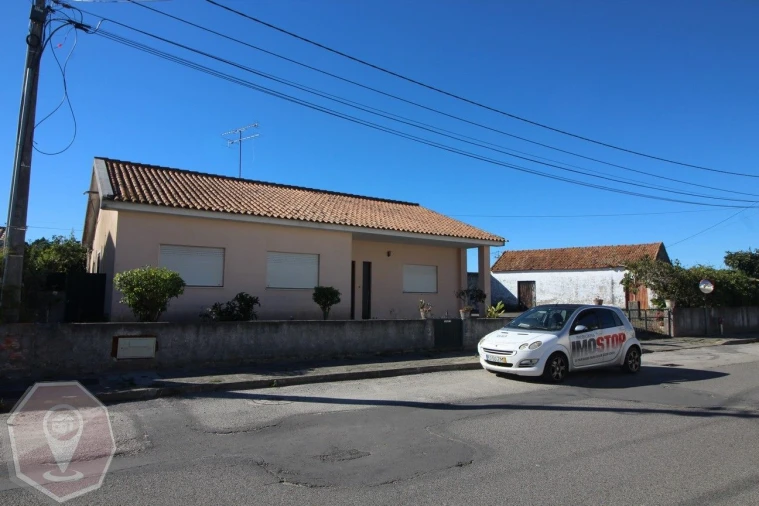 Moradia T5 para Venda em Esgueira