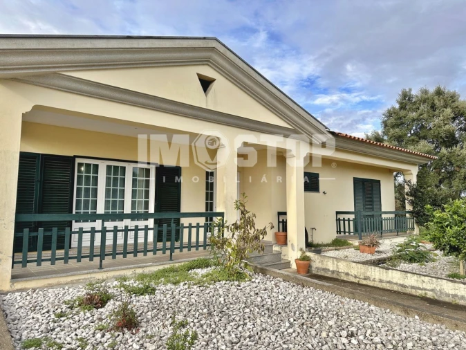 Moradia T3 para Venda em Águeda e Borralha