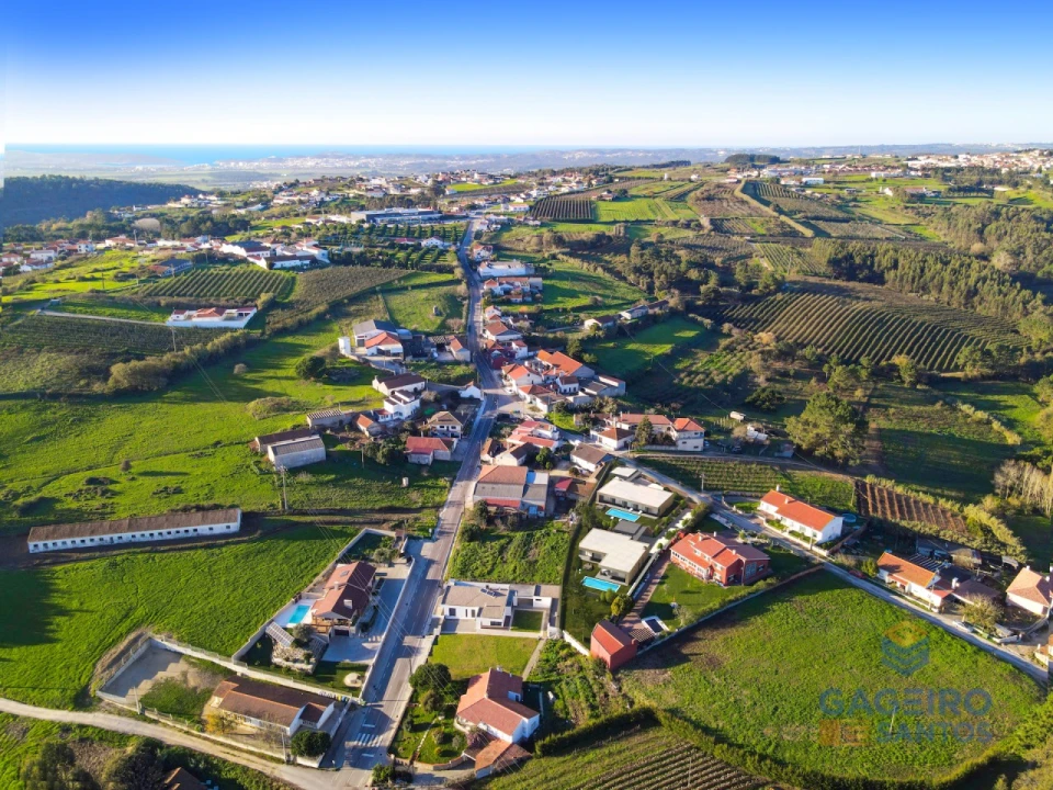 Moradia T3 para Venda em Alfeizerão Foto 17