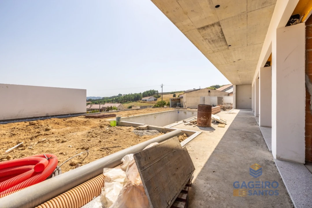 Moradia T3 para Venda em Alfeizerão Foto 2