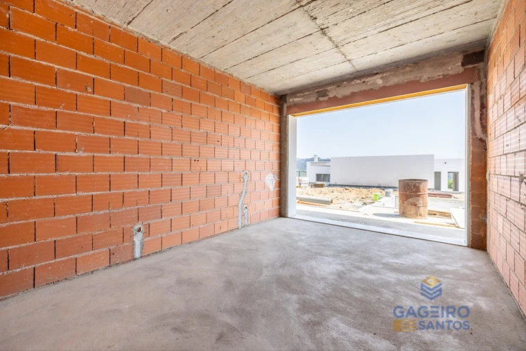 Moradia T3 para Venda em Alfeizerão Foto 7