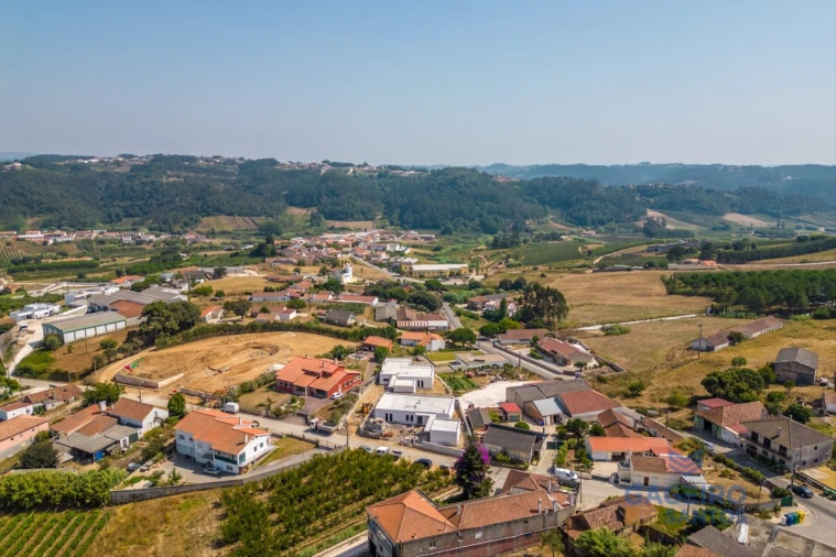 Moradia T3 para Venda em Alfeizerão Foto 31