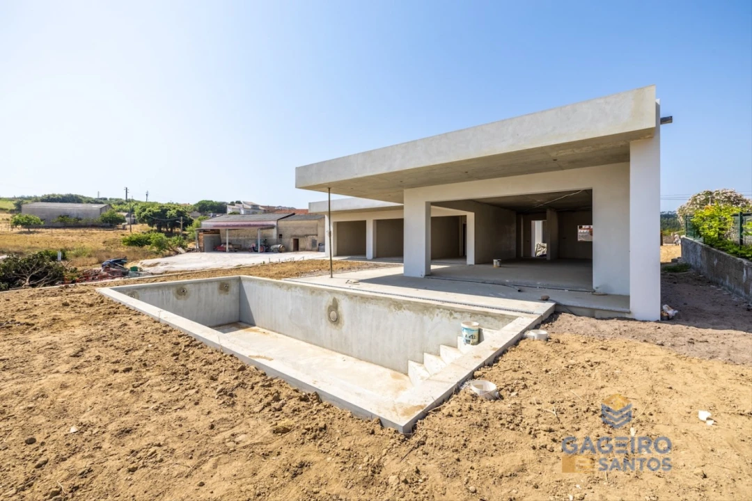 Moradia T3 para Venda em Alfeizerão Foto 1