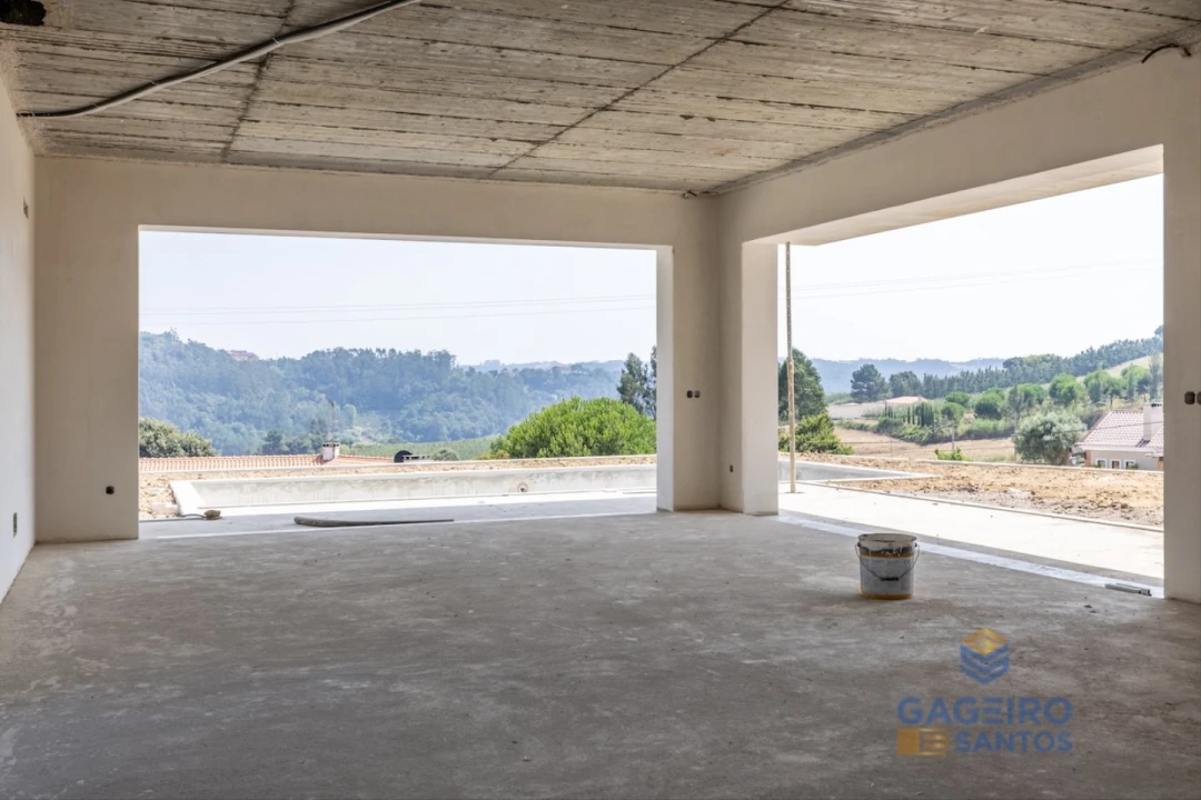 Moradia T3 para Venda em Alfeizerão Foto 4
