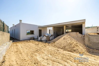 Moradia T3 para Venda em Alfeizerão