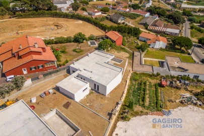 Moradia T3 para Venda em Alfeizerão