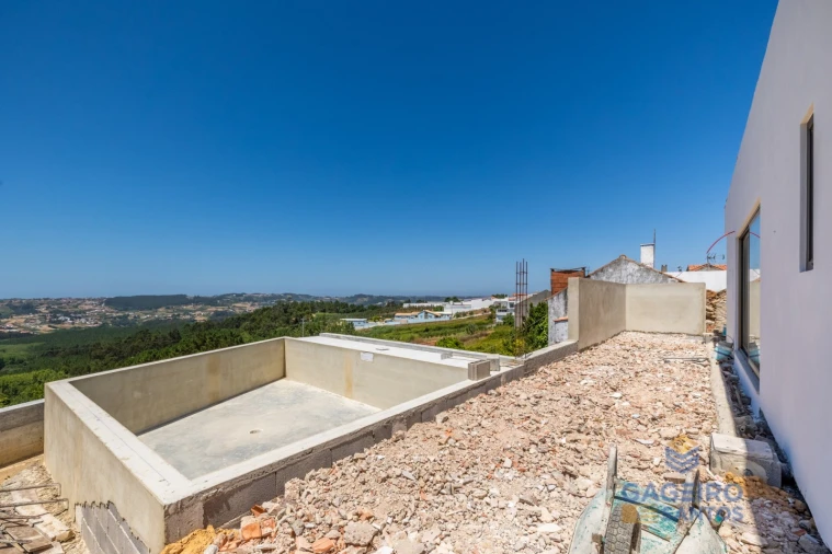 Moradia T3 para Venda em Vimeiro Foto 10