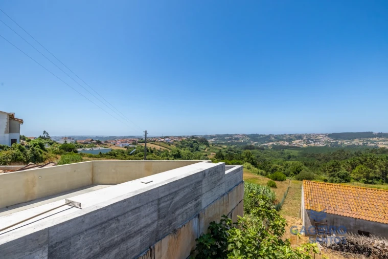 Moradia T3 para Venda em Vimeiro Foto 11