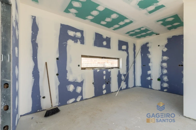 Moradia T3 para Venda em Vimeiro Foto 18