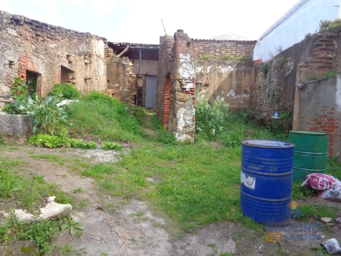 Moradia para Venda em Santa Maria, São Pedro e Sobral da Lagoa Foto 5