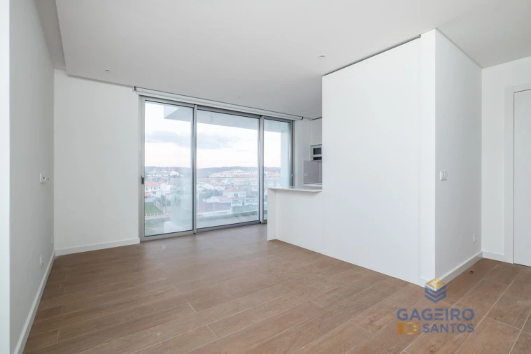 Apartamento T3 para Venda em São Martinho do Porto Foto 3