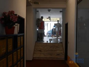 Loja para Venda em Peniche