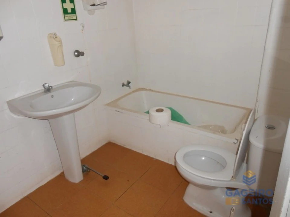 Moradia T3 para Venda em Campelos e Outeiro da Cabeça Foto 4