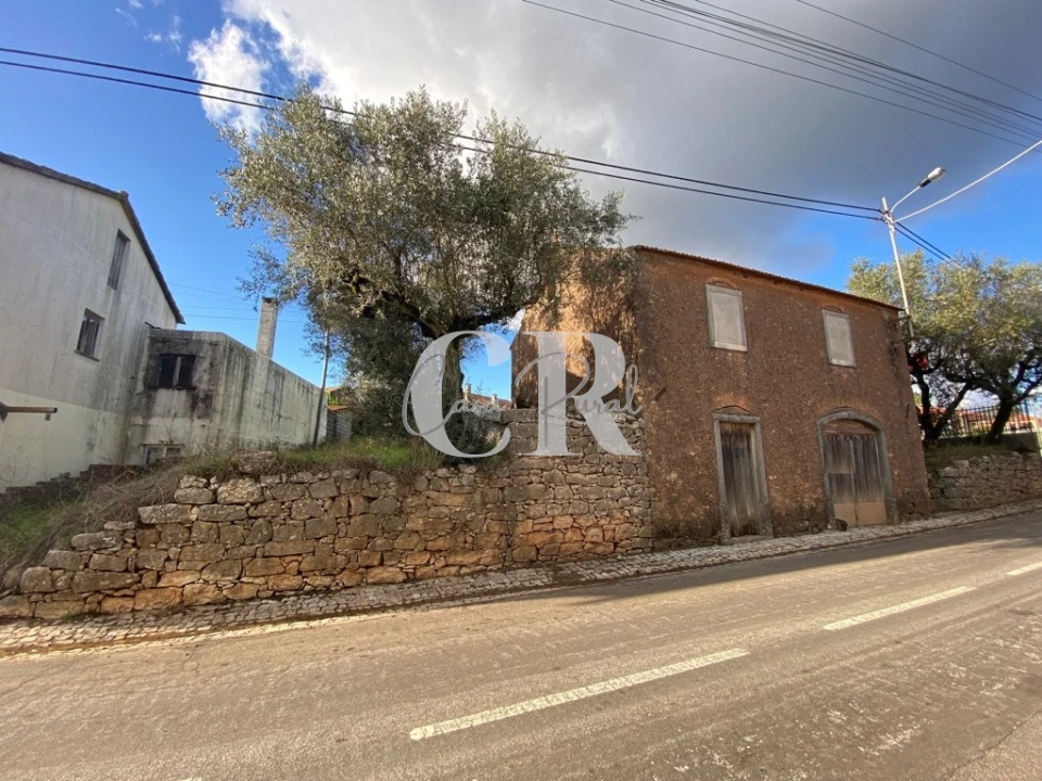 Moradia T1 para Venda em Aguda Foto 4