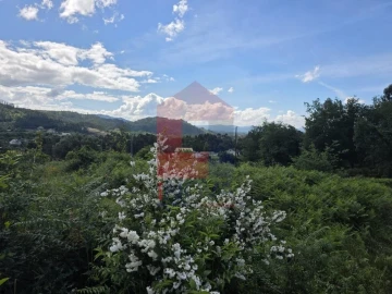 Terreno para Venda em Sande, Vilarinho, Barros e Gomide