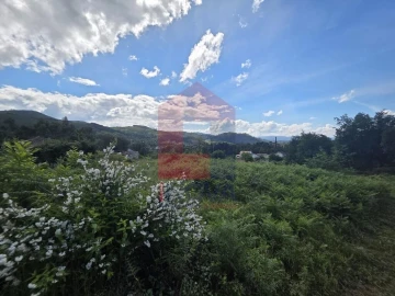 Terreno para Venda em Sande, Vilarinho, Barros e Gomide