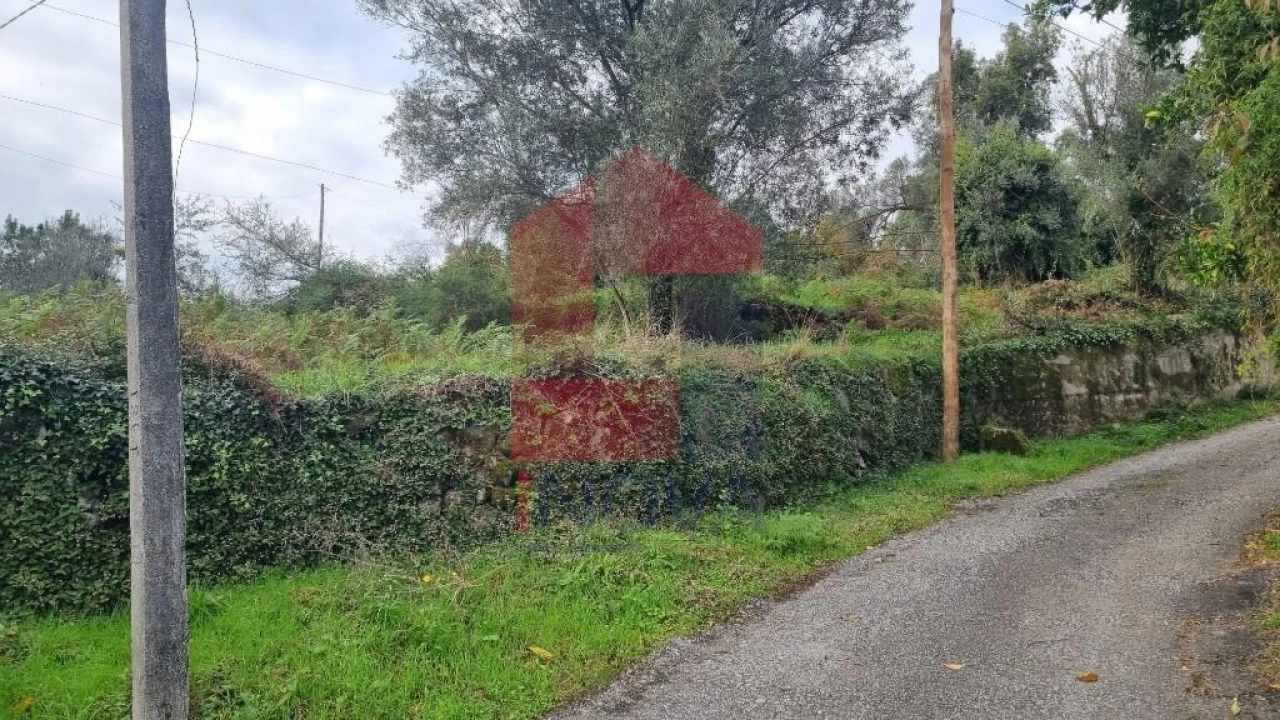 Terreno para Venda em Sande, Vilarinho, Barros e Gomide Foto 8