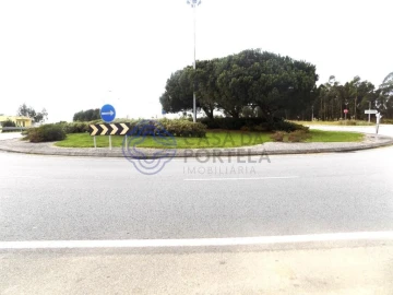 Terreno para Venda em Grijó e Sermonde