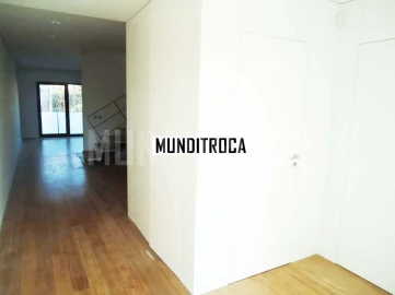 Moradia T3 para Venda em Este (São Pedro e São Mamede)