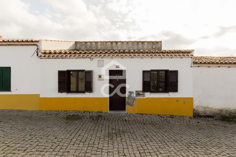 Moradia T3 para Venda em Brinches Foto 1