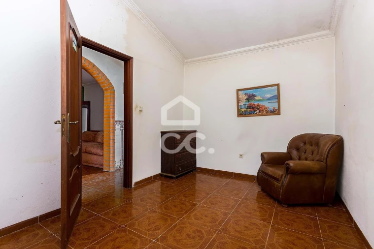 Moradia T3 para Venda em Brinches Foto 7