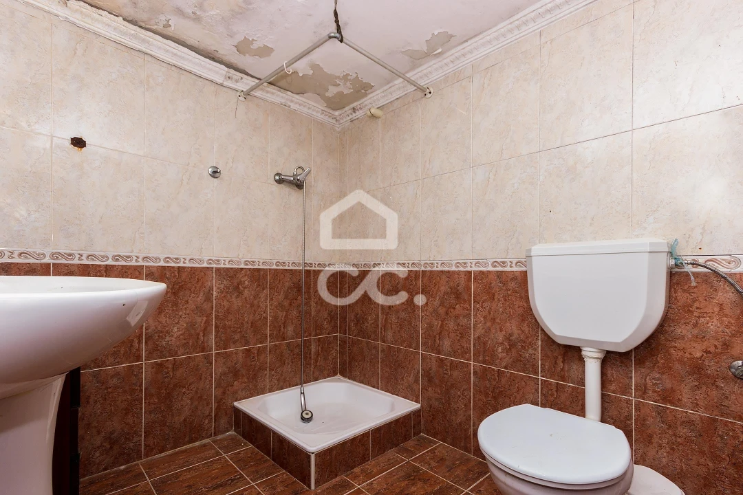 Moradia T3 para Venda em Brinches Foto 12