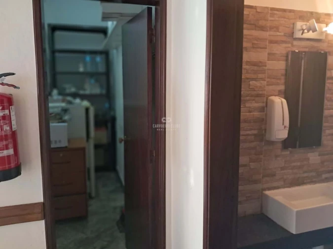 Negócio para Venda em Ferragudo Foto 12