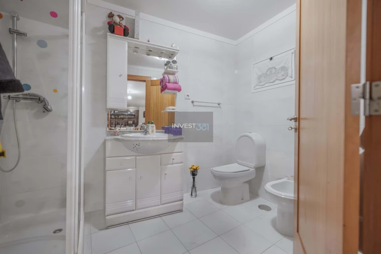 Prédio para Venda em Vila Nova de Cerveira e Lovelhe Foto 8