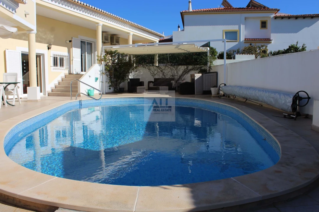 Moradia T4 para Venda em Lagos (São Sebastião e Santa Maria) Foto 71