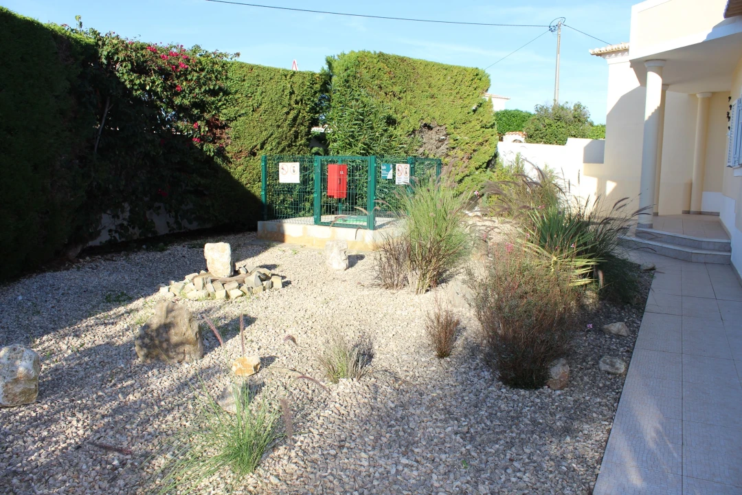 Moradia T4 para Venda em Lagos (São Sebastião e Santa Maria) Foto 60