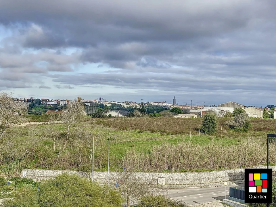 Apartamento T3 para Venda em Caparica e Trafaria Foto 16