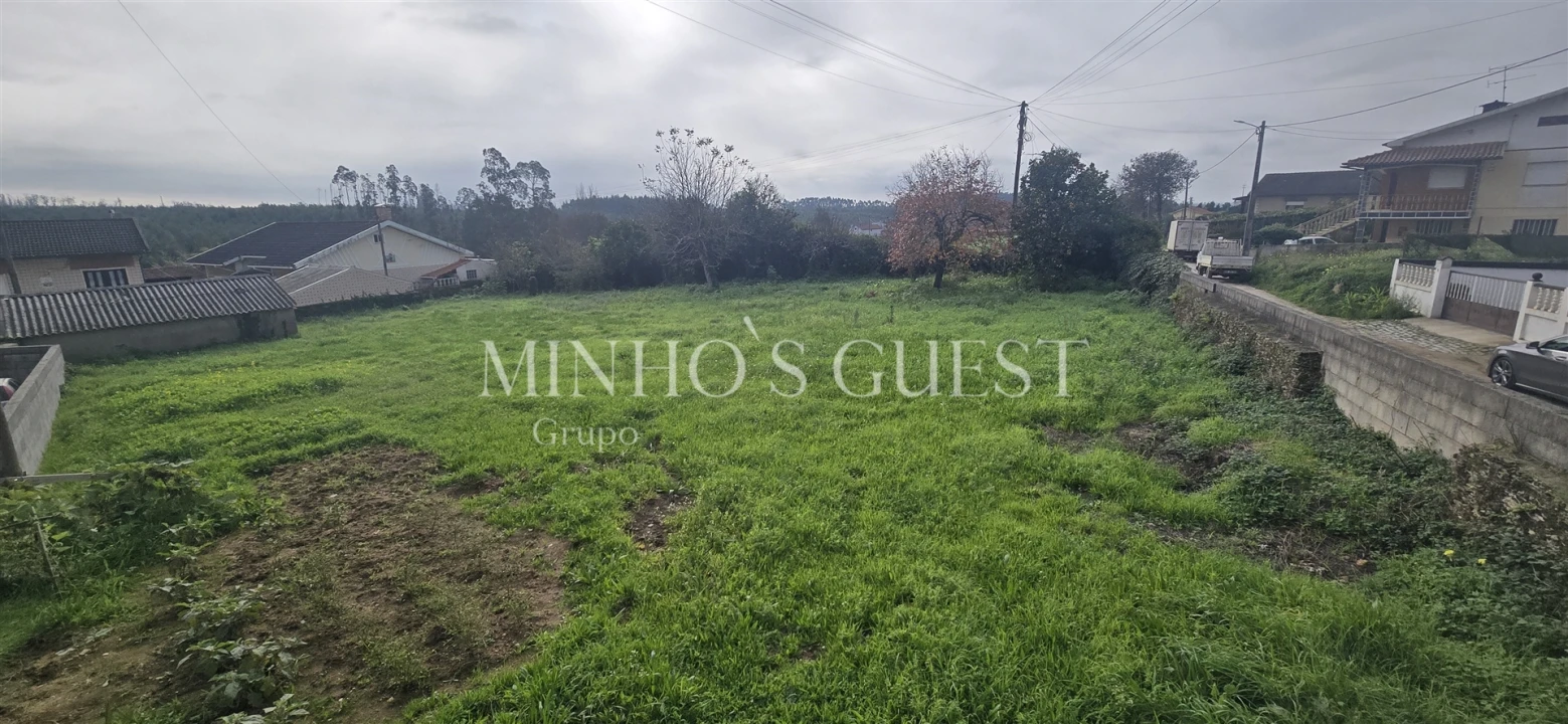 Terreno para Venda em Salreu Foto 5