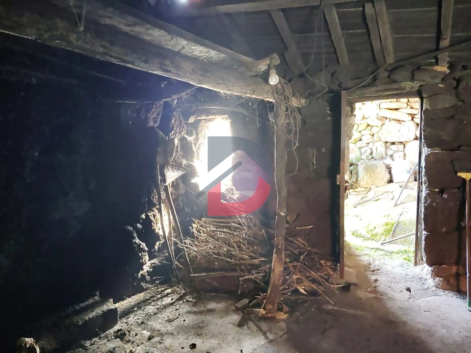 Moradia T2 para Venda em Ferreiros de Tendais Foto 16