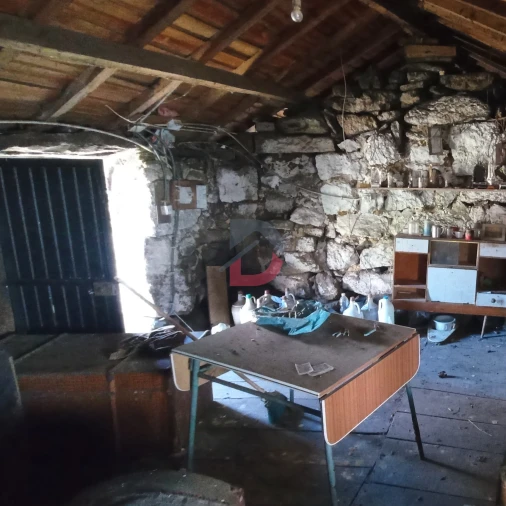 Moradia T2 para Venda em Ferreiros de Tendais Foto 14