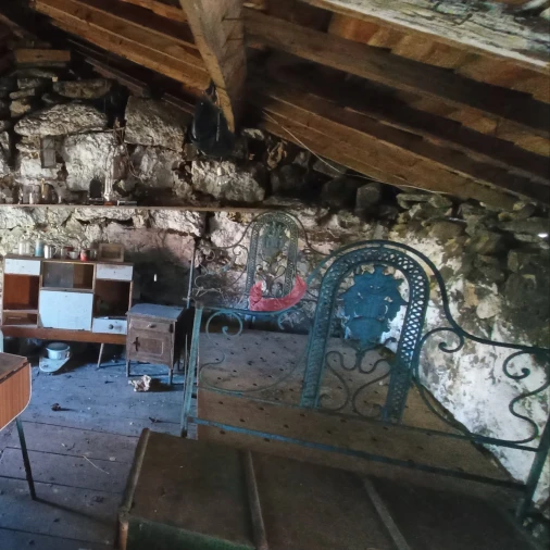 Moradia T2 para Venda em Ferreiros de Tendais Foto 15