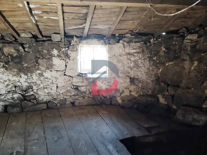 Moradia T2 para Venda em Ferreiros de Tendais Foto 6