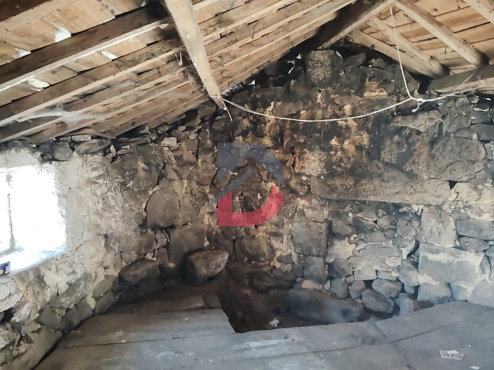 Moradia T2 para Venda em Ferreiros de Tendais Foto 7