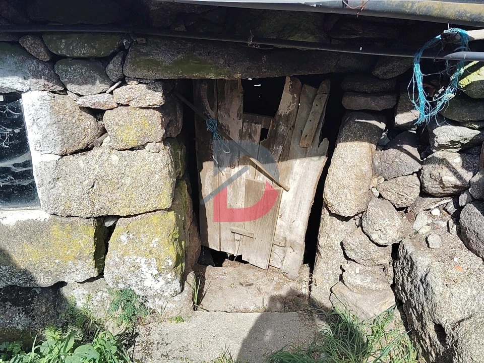 Moradia T2 para Venda em Ferreiros de Tendais Foto 19