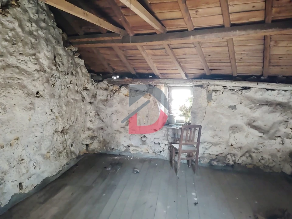 Moradia T2 para Venda em Ferreiros de Tendais Foto 10