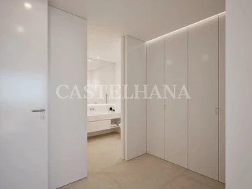 Moradia T4 para Venda em Lagos (São Sebastião e Santa Maria)
