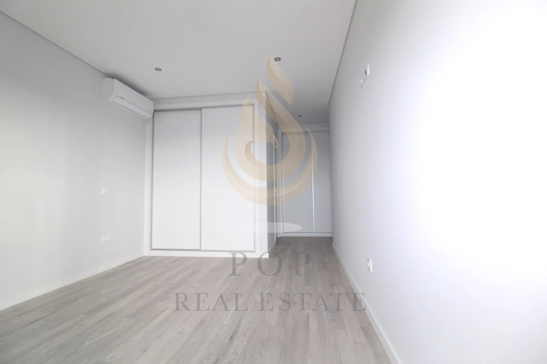 Apartamento T3 para Venda em Montenegro Foto 13