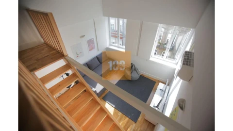 Apartamento para Venda em Cedofeita, Santo Ildefonso, Sé, Miragaia, São Nicolau e Vitória