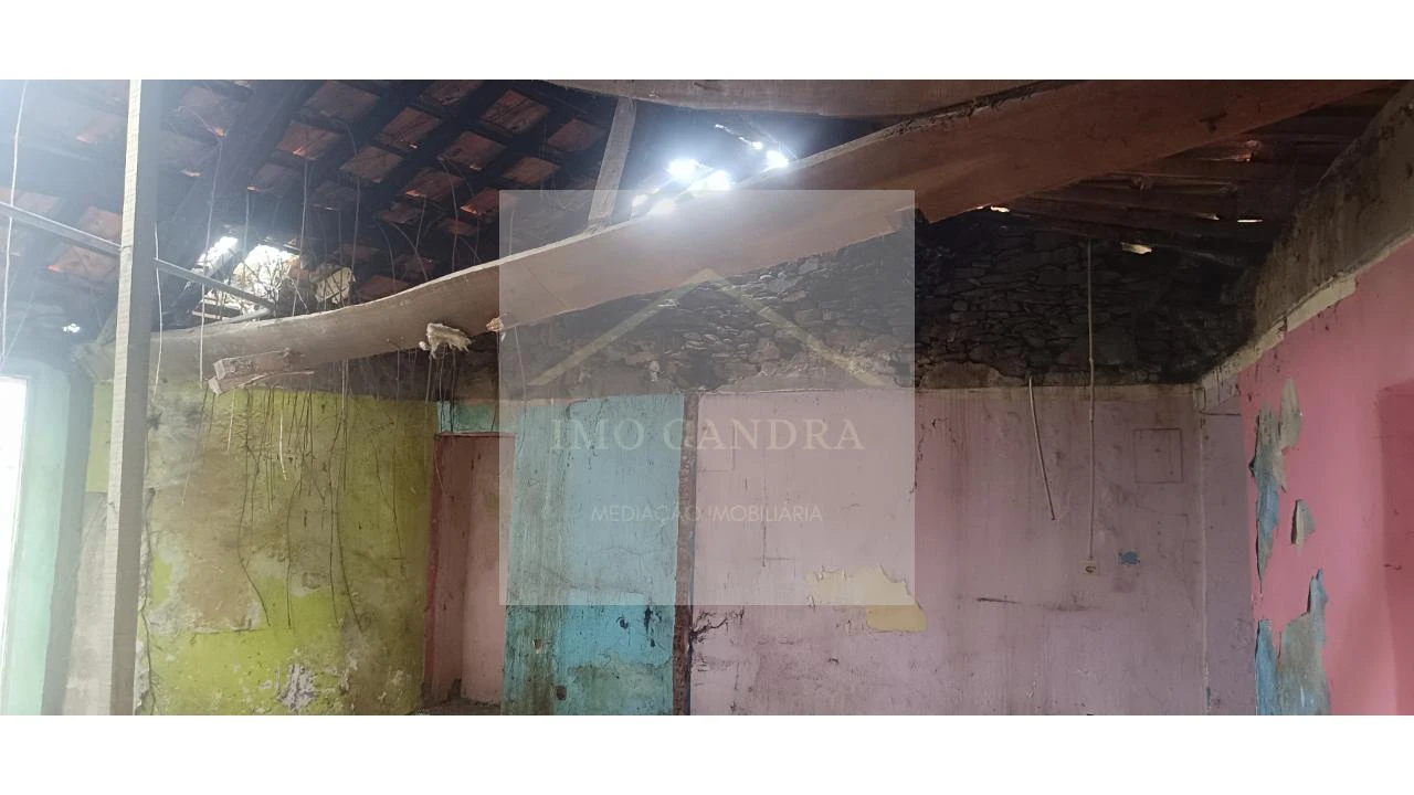 Moradia T2 para Venda em Fânzeres e São Pedro da Cova Foto 6