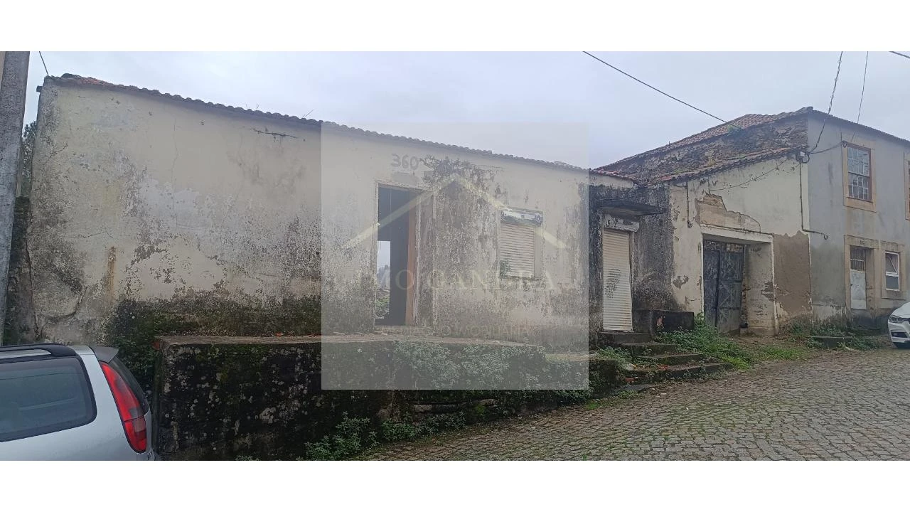 Moradia T2 para Venda em Fânzeres e São Pedro da Cova Foto 4
