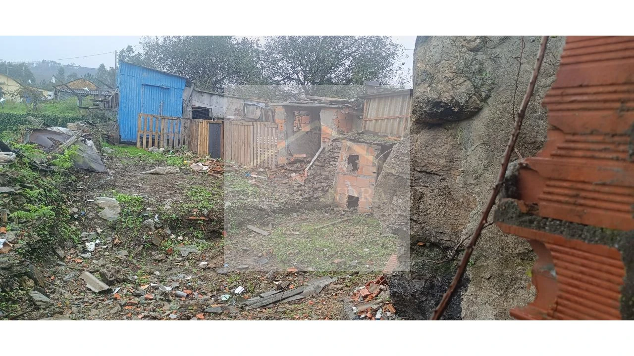 Moradia T2 para Venda em Fânzeres e São Pedro da Cova Foto 10