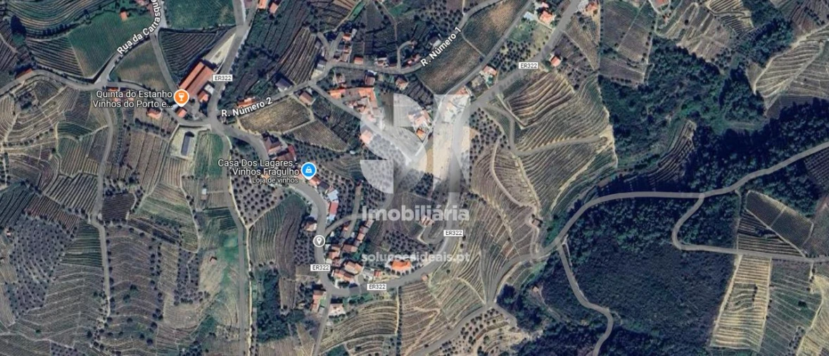 Moradia T2 para Venda em Sanfins do Douro Foto 22