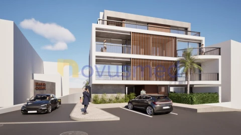 Terreno para Venda em Albufeira e Olhos de Água